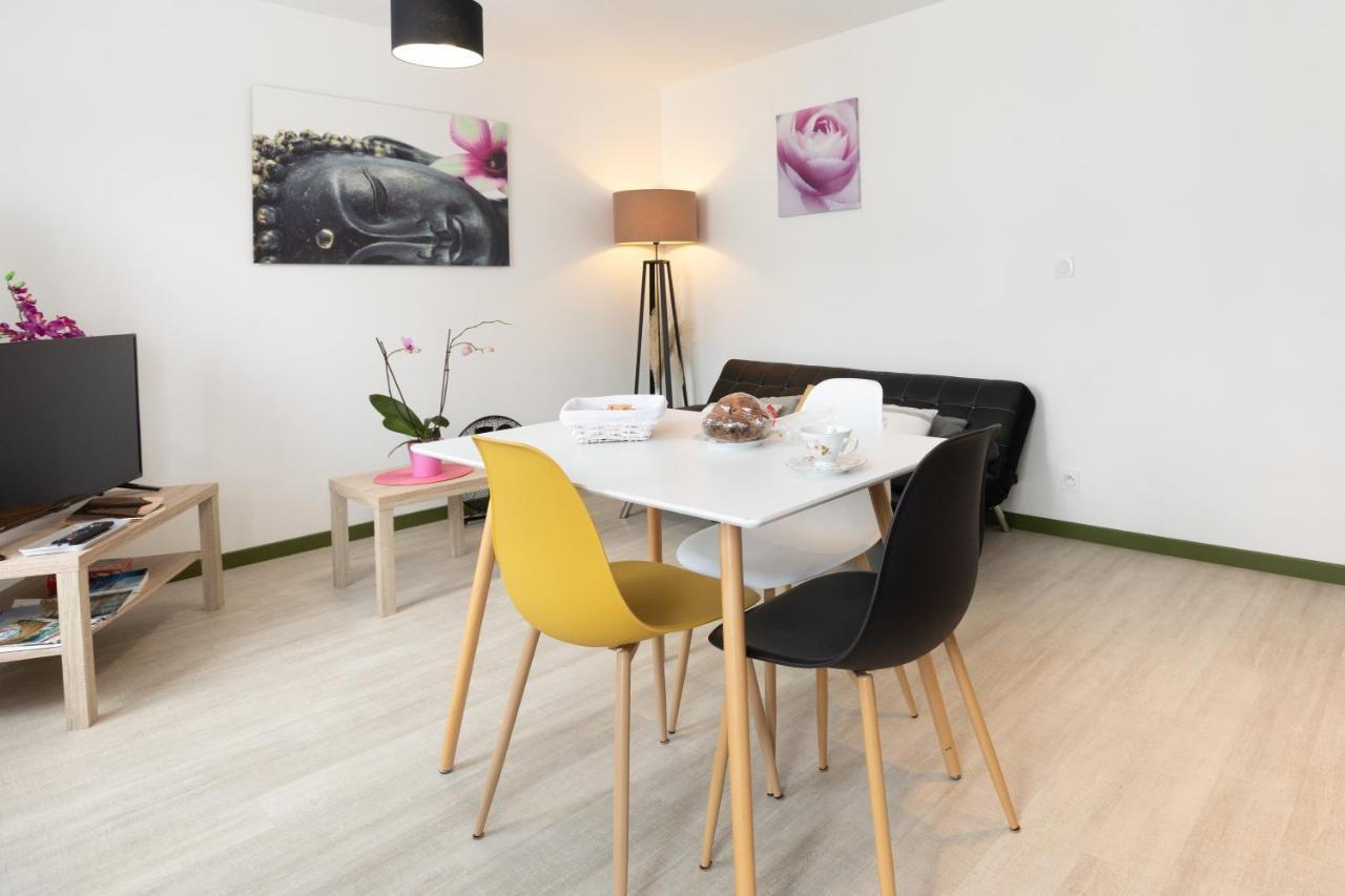 Appartement Cocooning Avec Vue Sur Les Pyrenees Argeles-Gazost Exterior photo